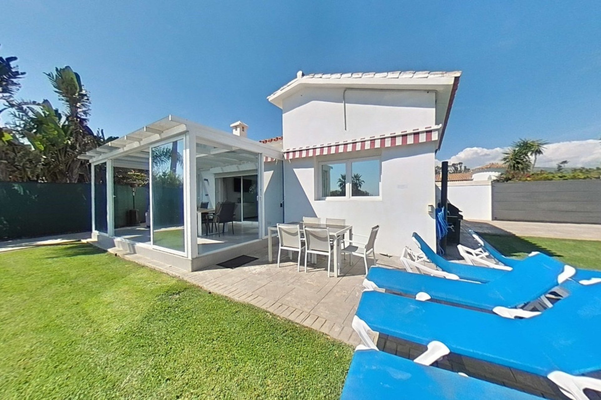 Rynek wtórny - Villa - Estepona - New Golden Mile