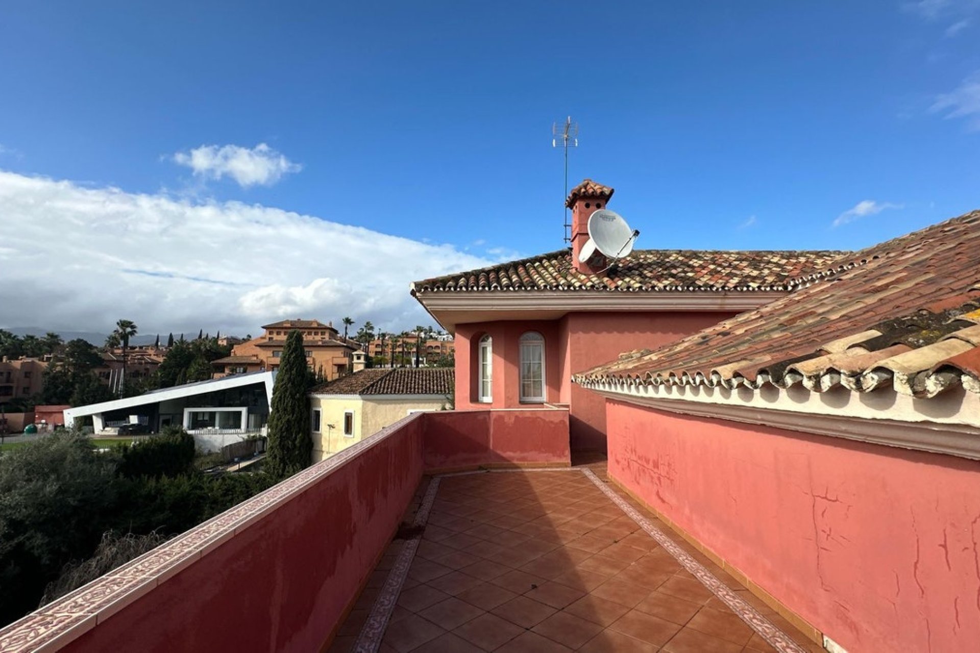 Rynek wtórny - Villa - Estepona - New Golden Mile