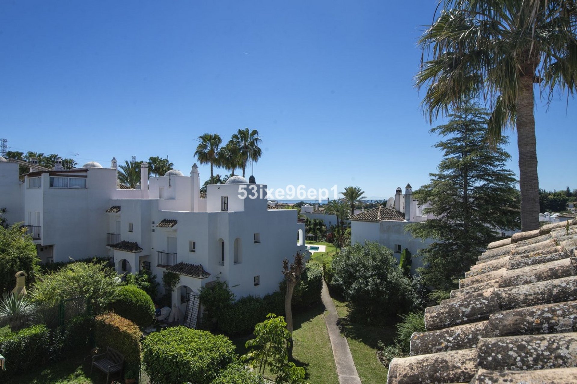 Rynek wtórny - Villa - Estepona - New Golden Mile