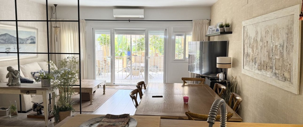 Rynek wtórny - Villa - Estepona - Selwo