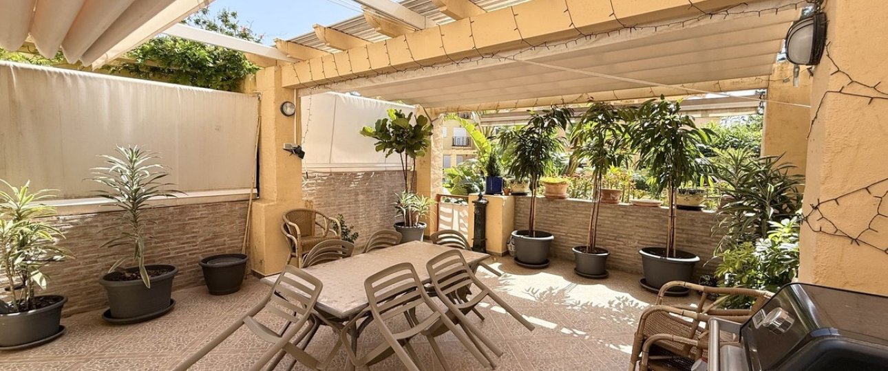 Rynek wtórny - Villa - Estepona - Selwo