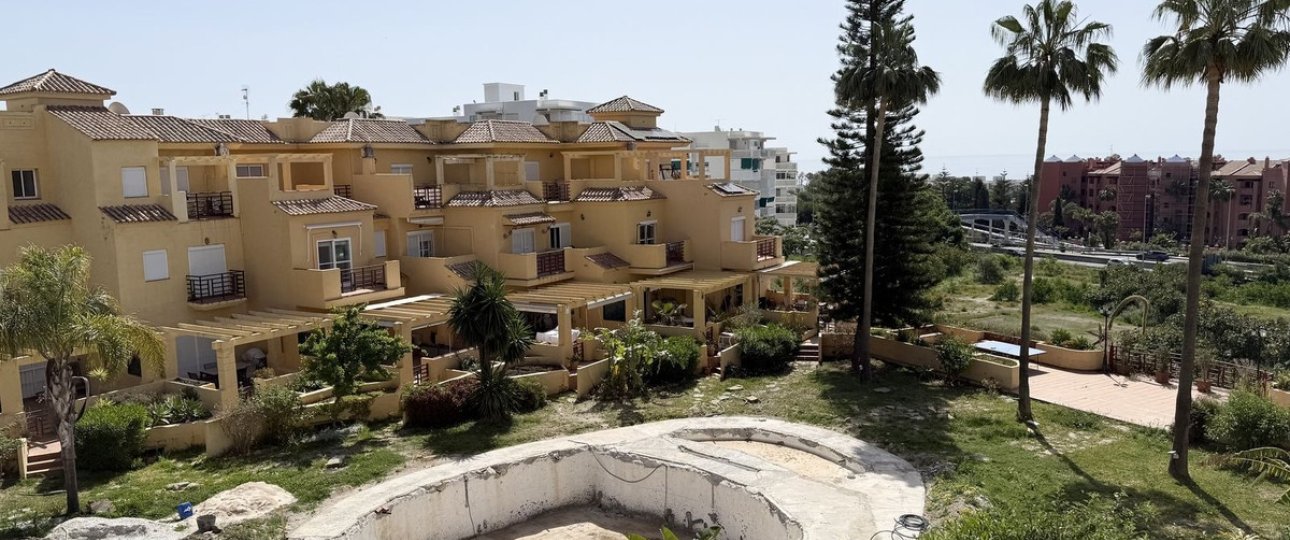 Rynek wtórny - Villa - Estepona - Selwo