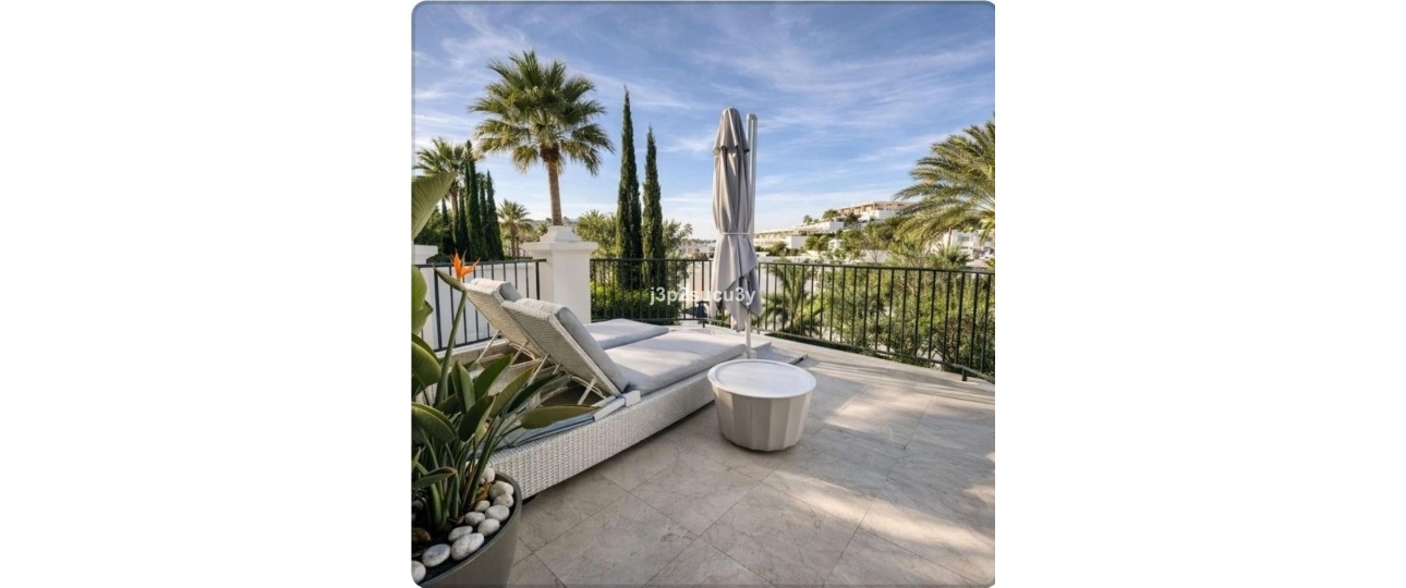 Rynek wtórny - Villa - Estepona - Selwo