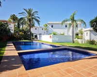 Rynek wtórny - Villa - Estepona - Selwo