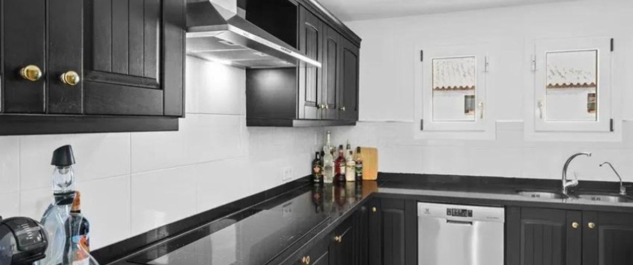 Rynek wtórny - Villa - Estepona - Selwo
