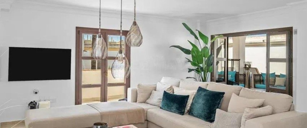 Rynek wtórny - Villa - Estepona - Selwo