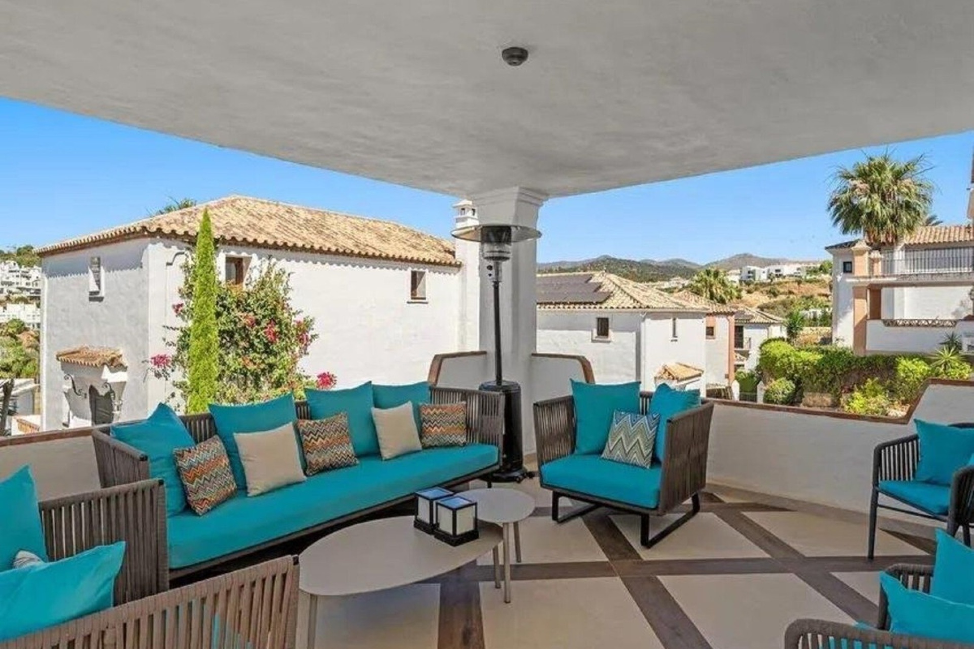 Rynek wtórny - Villa - Estepona - Selwo