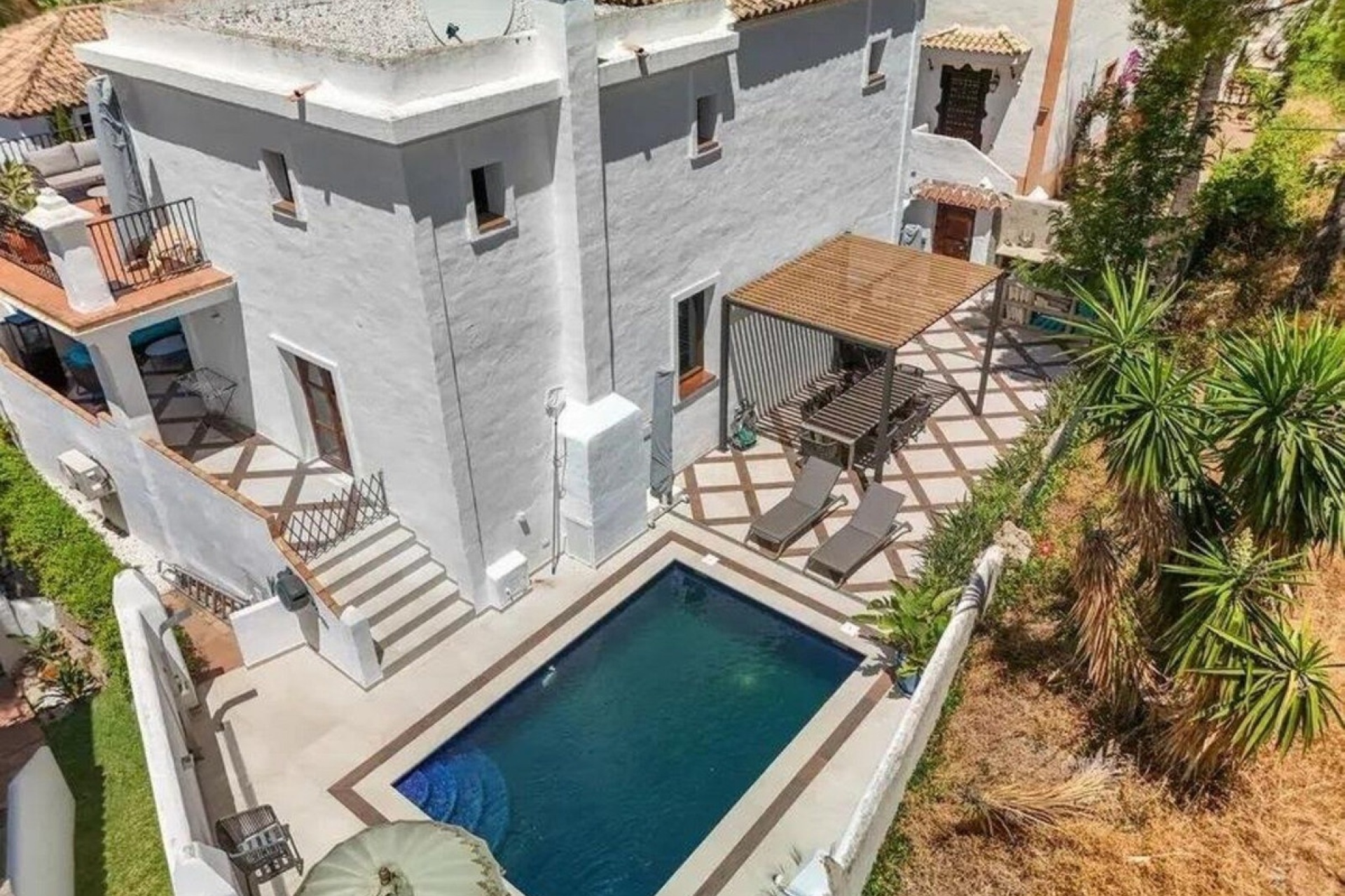 Rynek wtórny - Villa - Estepona - Selwo