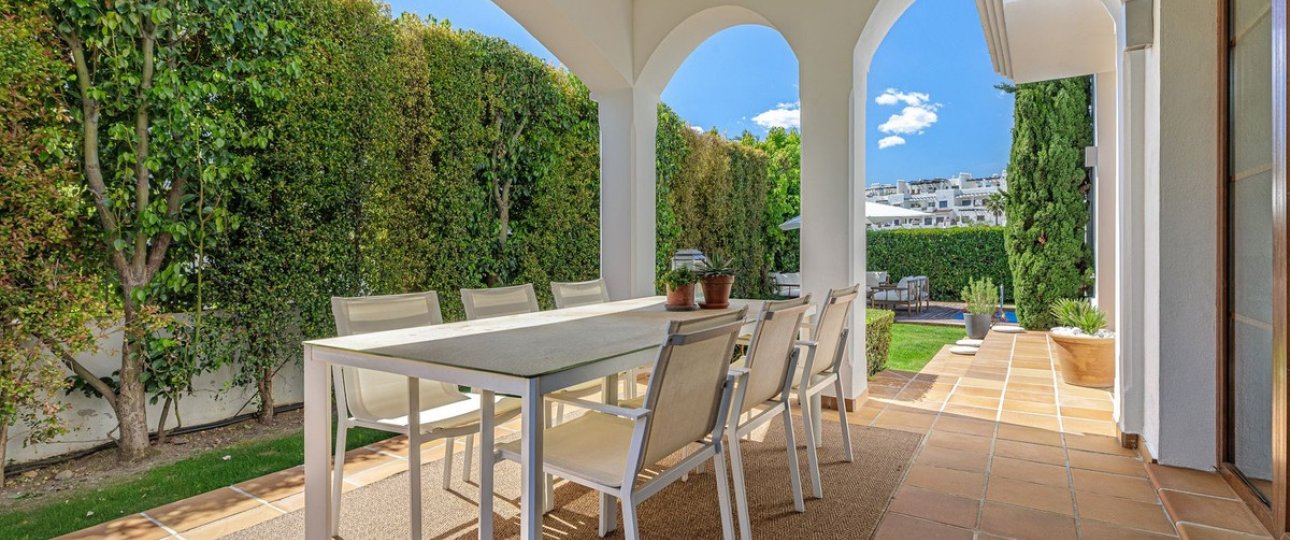 Rynek wtórny - Villa - Estepona - Selwo