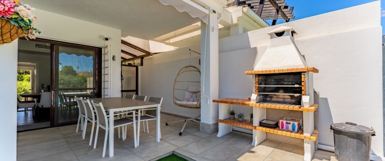 Rynek wtórny - Villa - Estepona - Valle Romano