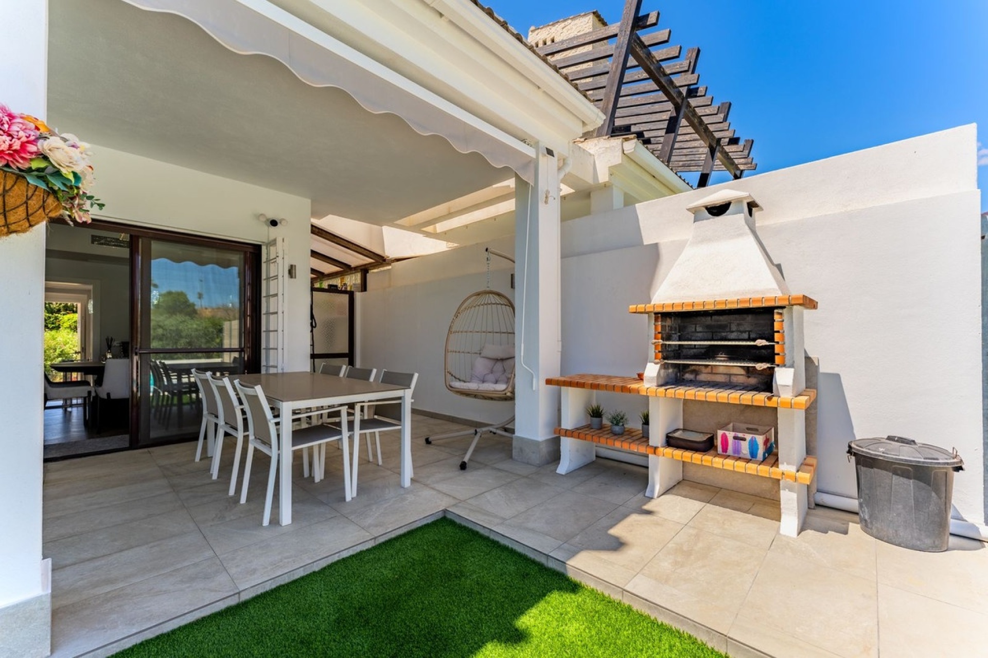 Rynek wtórny - Villa - Estepona - Valle Romano
