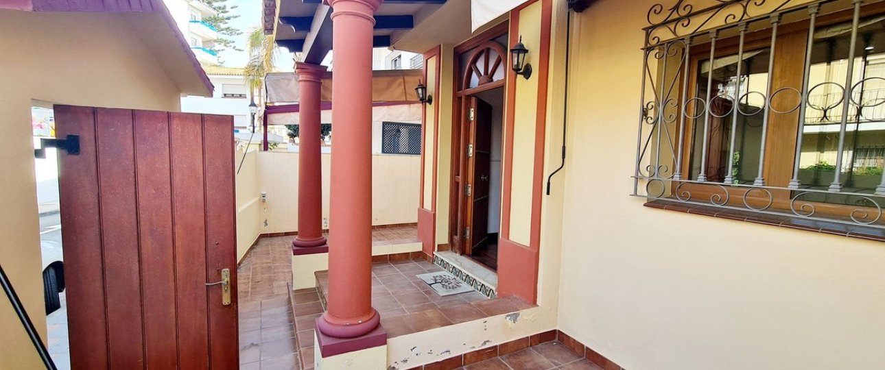 Rynek wtórny - Villa - Fuengirola - Fuengirola Centro