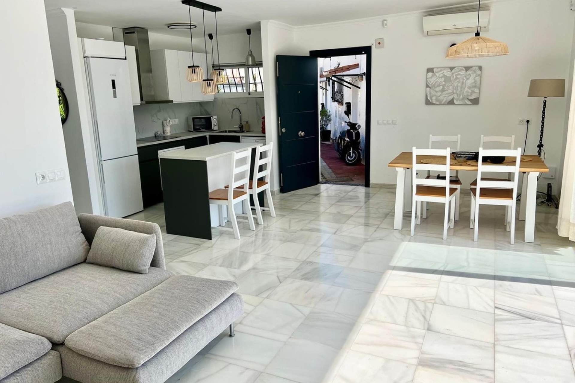 Rynek wtórny - Villa - Fuengirola - Torreblanca