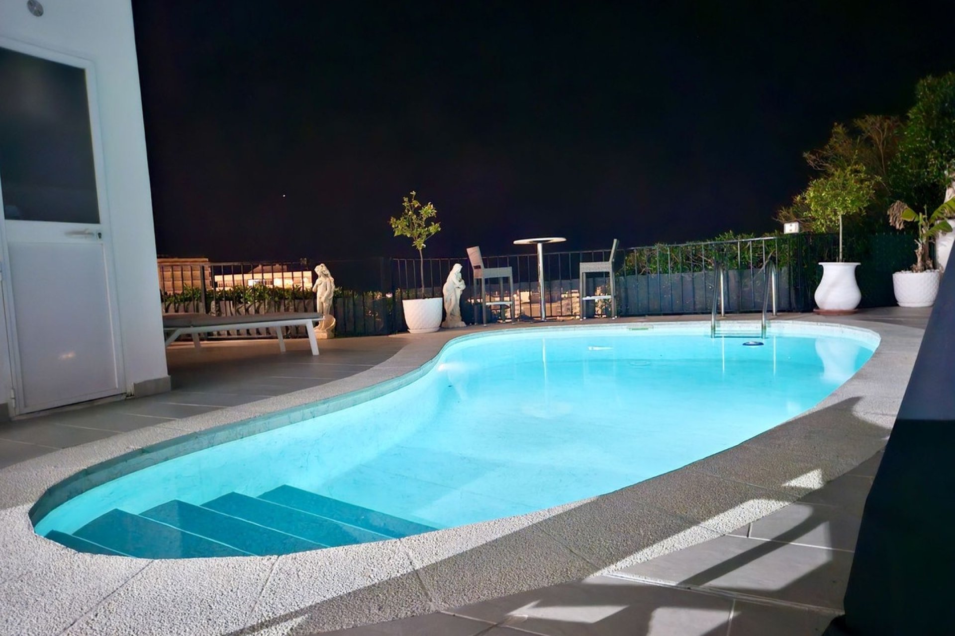 Rynek wtórny - Villa - Fuengirola - Torreblanca