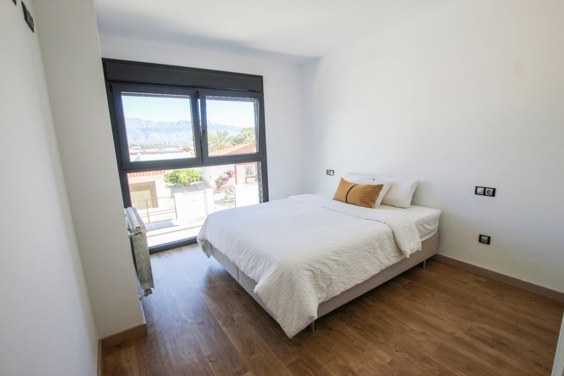 Rynek wtórny - Villa - L'Alfás del Pi - Albir