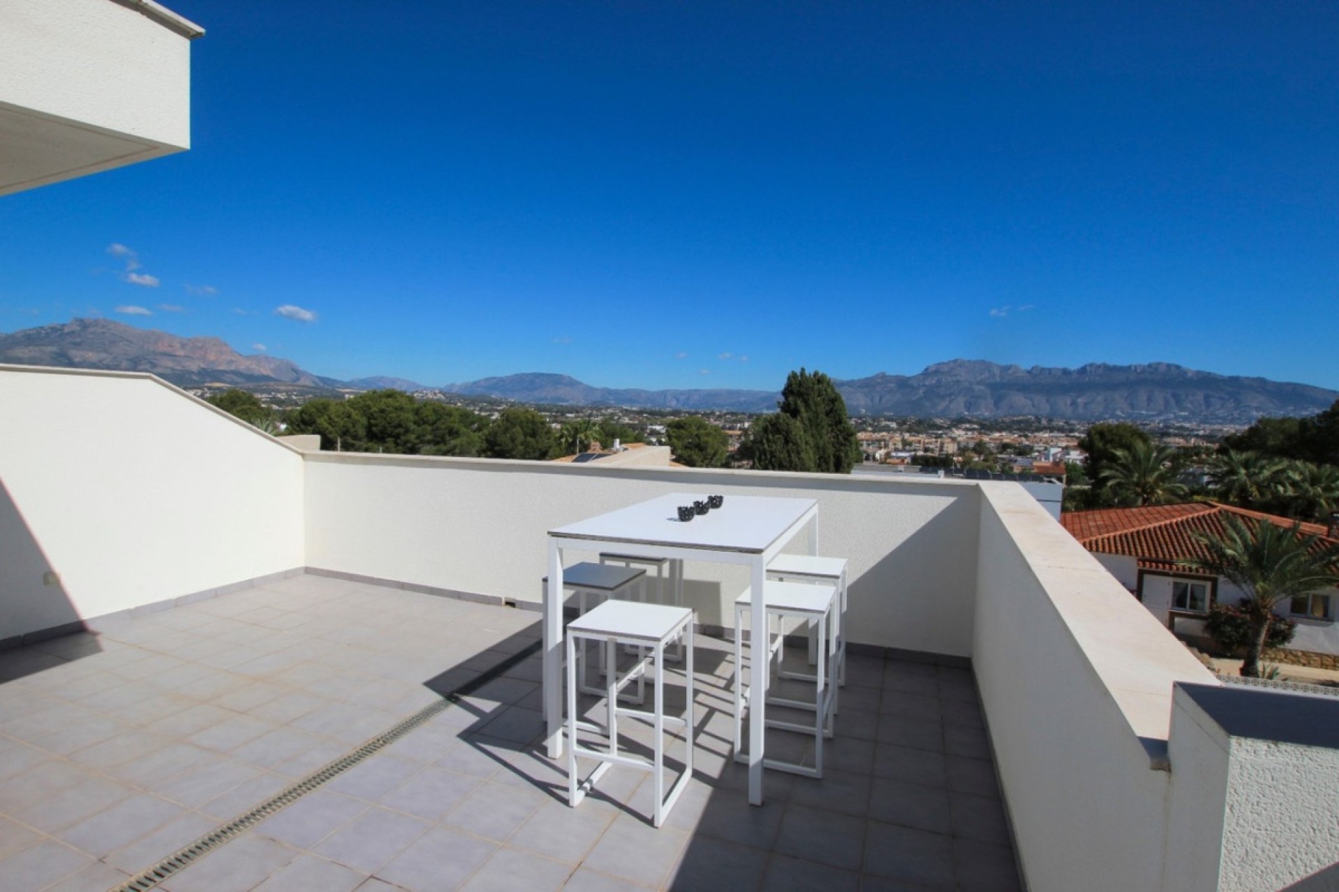 Rynek wtórny - Villa - L'Alfás del Pi - Albir