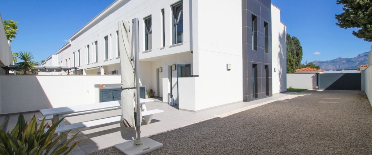 Rynek wtórny - Villa - L'Alfás del Pi - Albir
