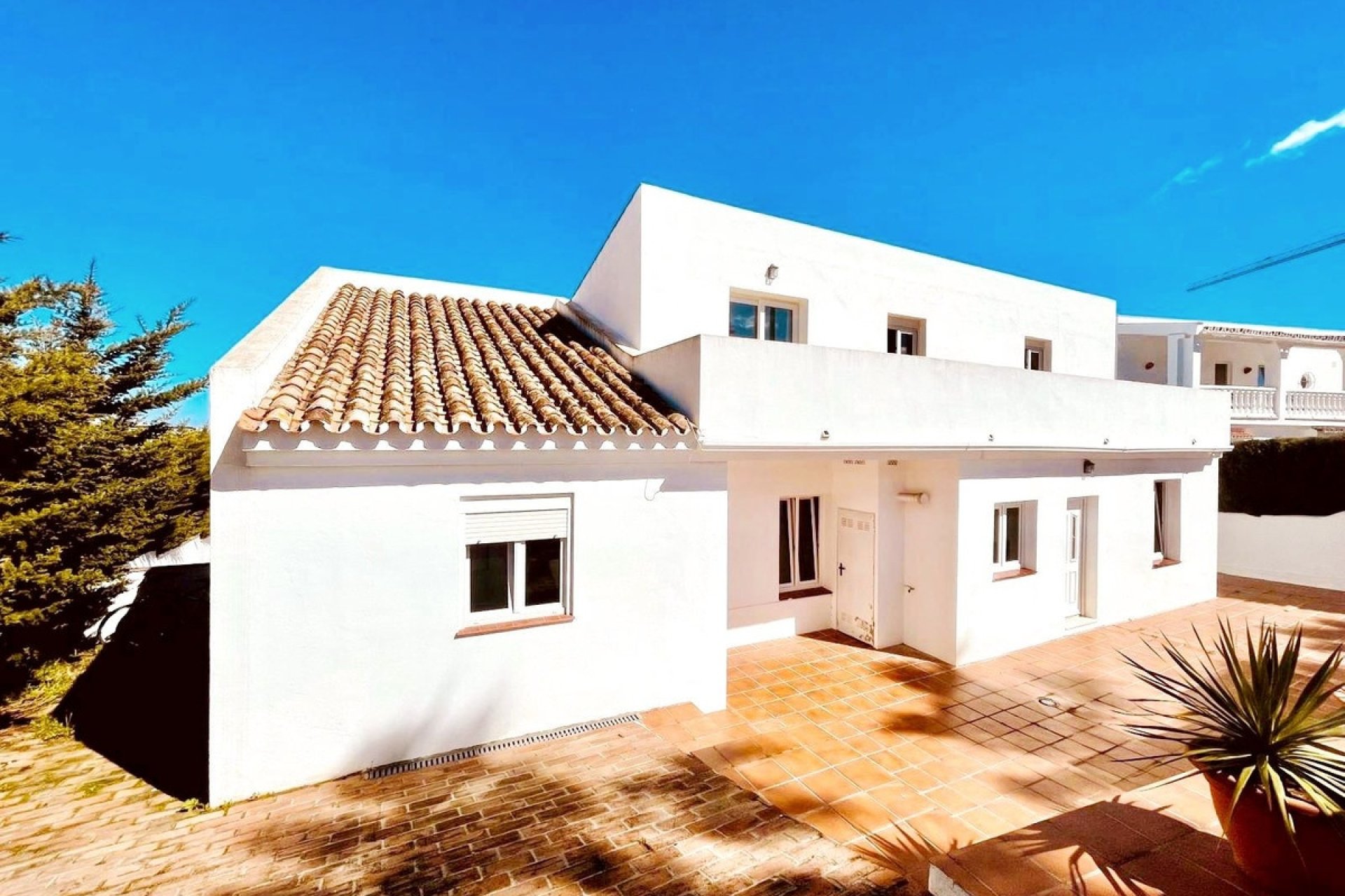 Rynek wtórny - Villa - Manilva - La Duquesa