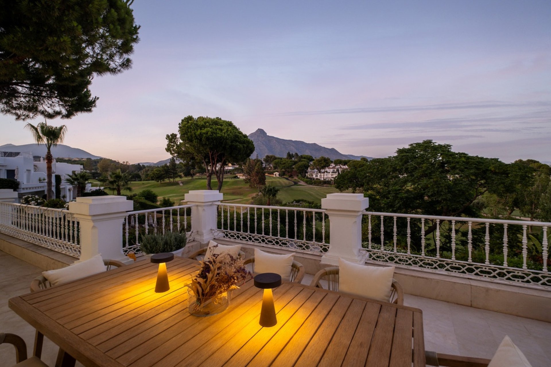 Rynek wtórny - Villa - Marbella - Aloha