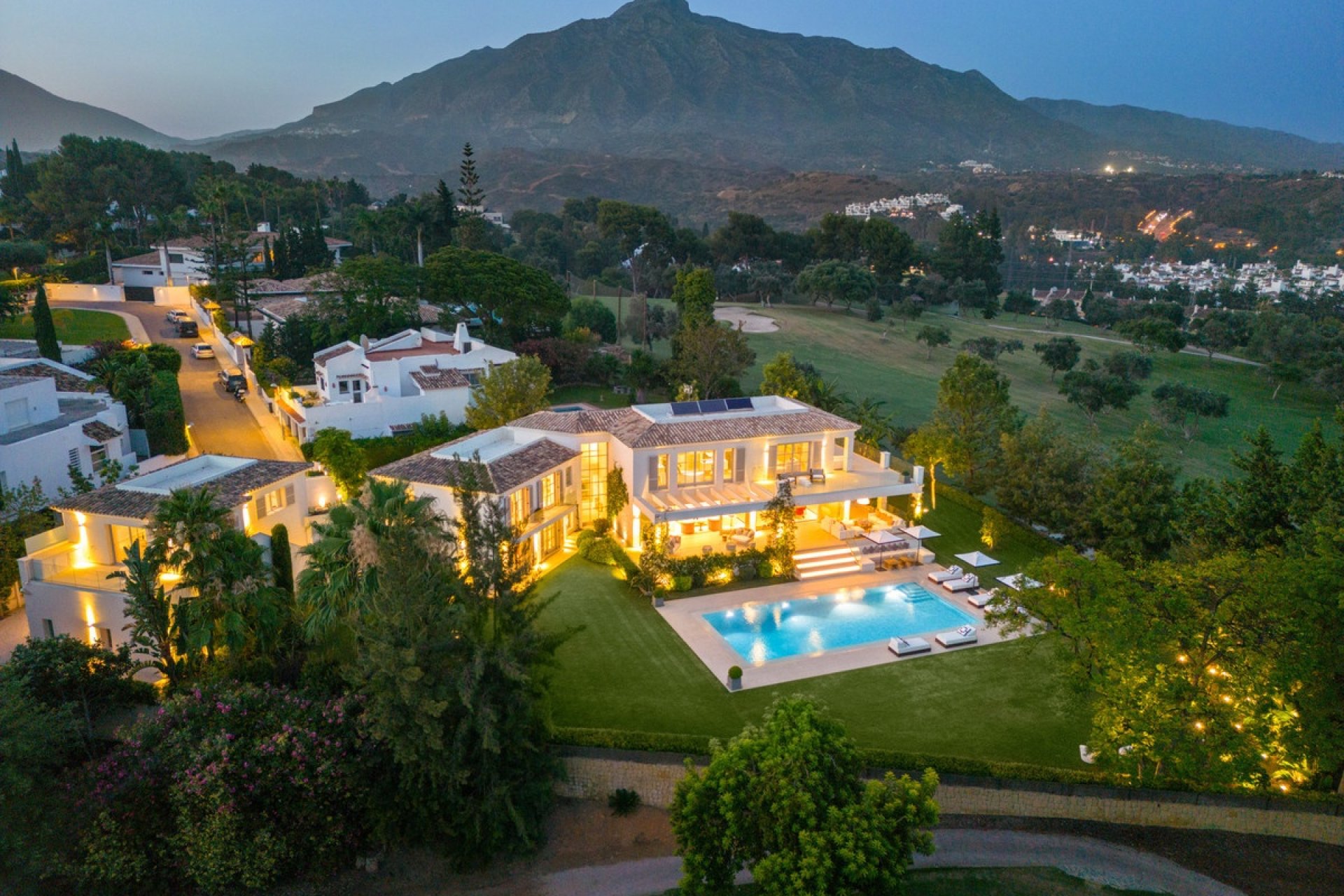 Rynek wtórny - Villa - Marbella - Aloha