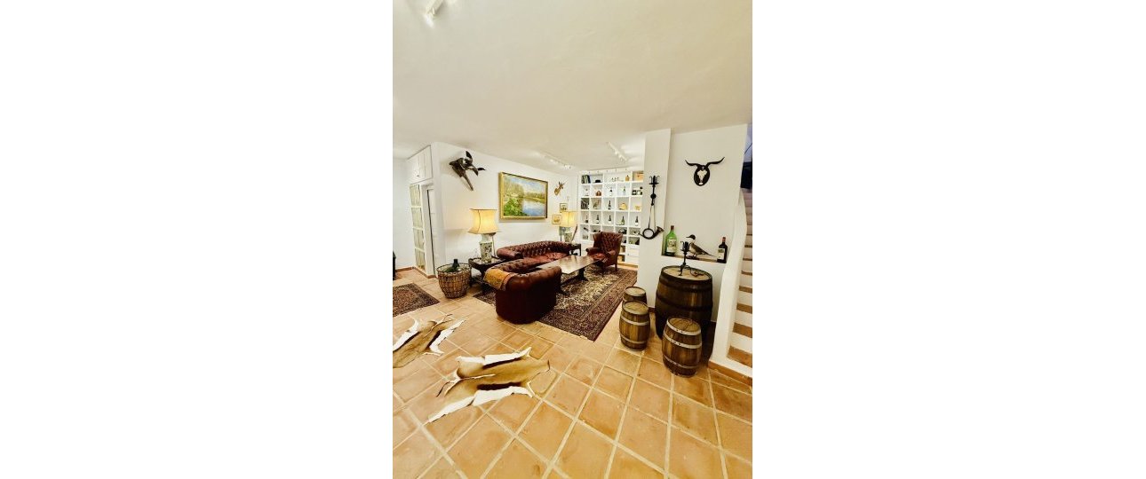 Rynek wtórny - Villa - Marbella - Altos de los Monteros