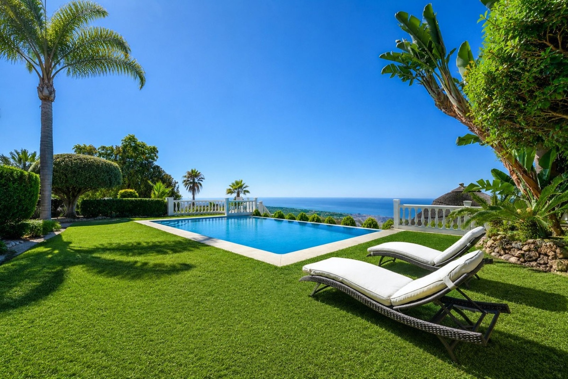 Rynek wtórny - Villa - Marbella - Altos de los Monteros
