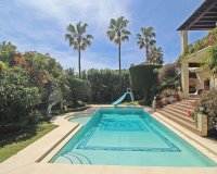 Rynek wtórny - Villa - Marbella - Bahía de Marbella
