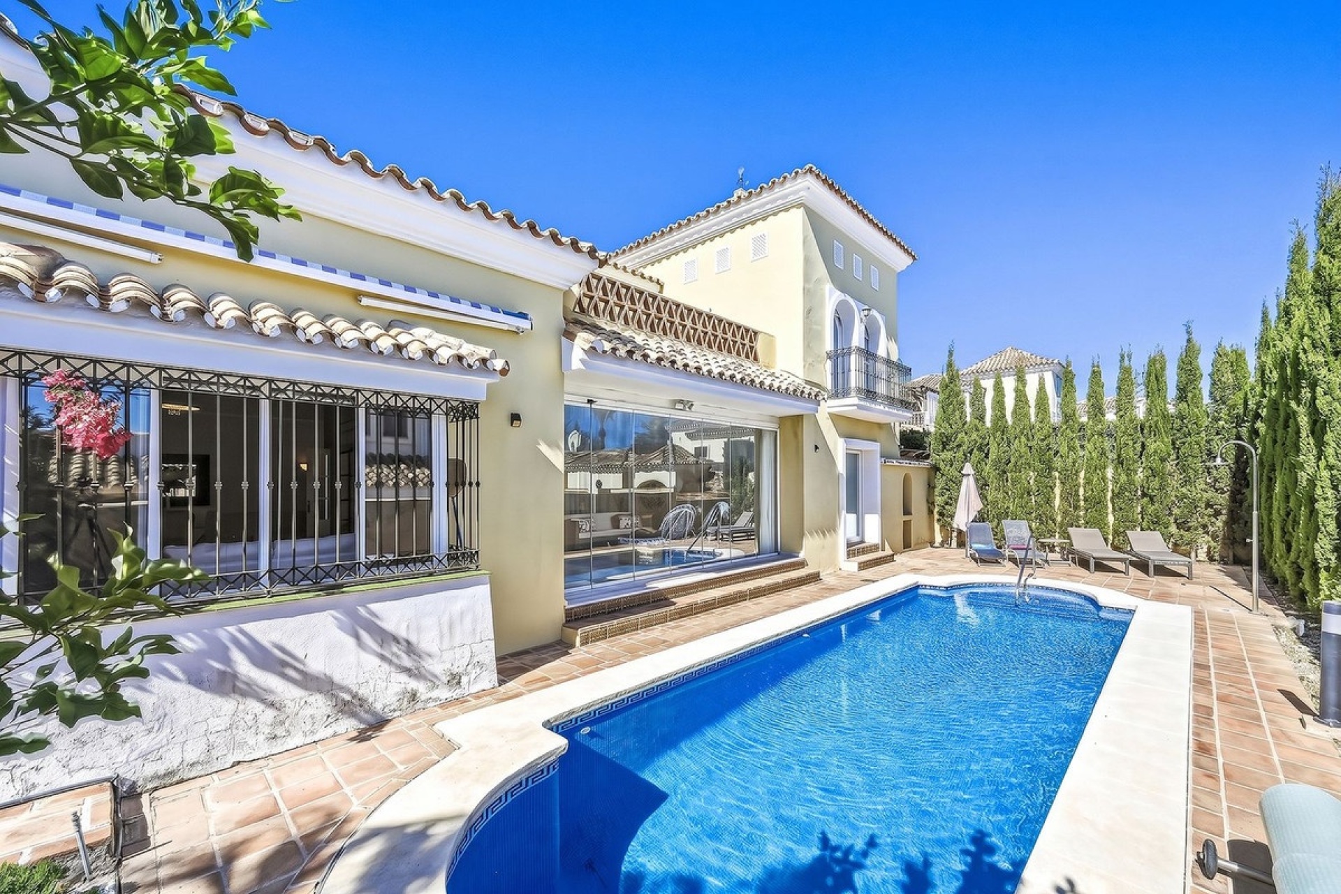 Rynek wtórny - Villa - Marbella - Bahía de Marbella