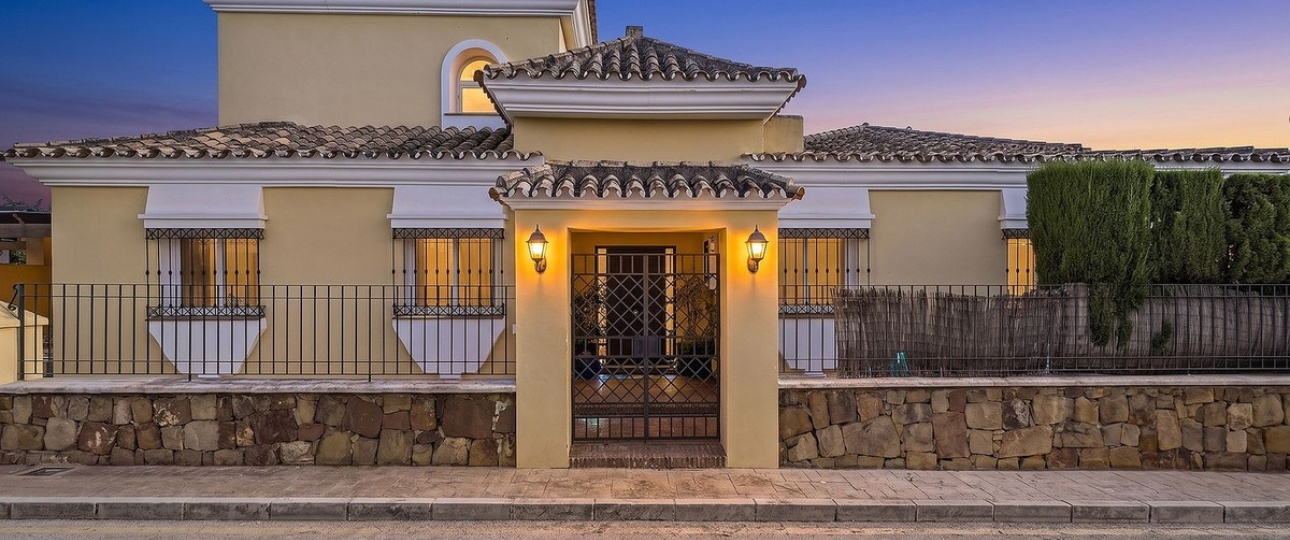 Rynek wtórny - Villa - Marbella - Bahía de Marbella