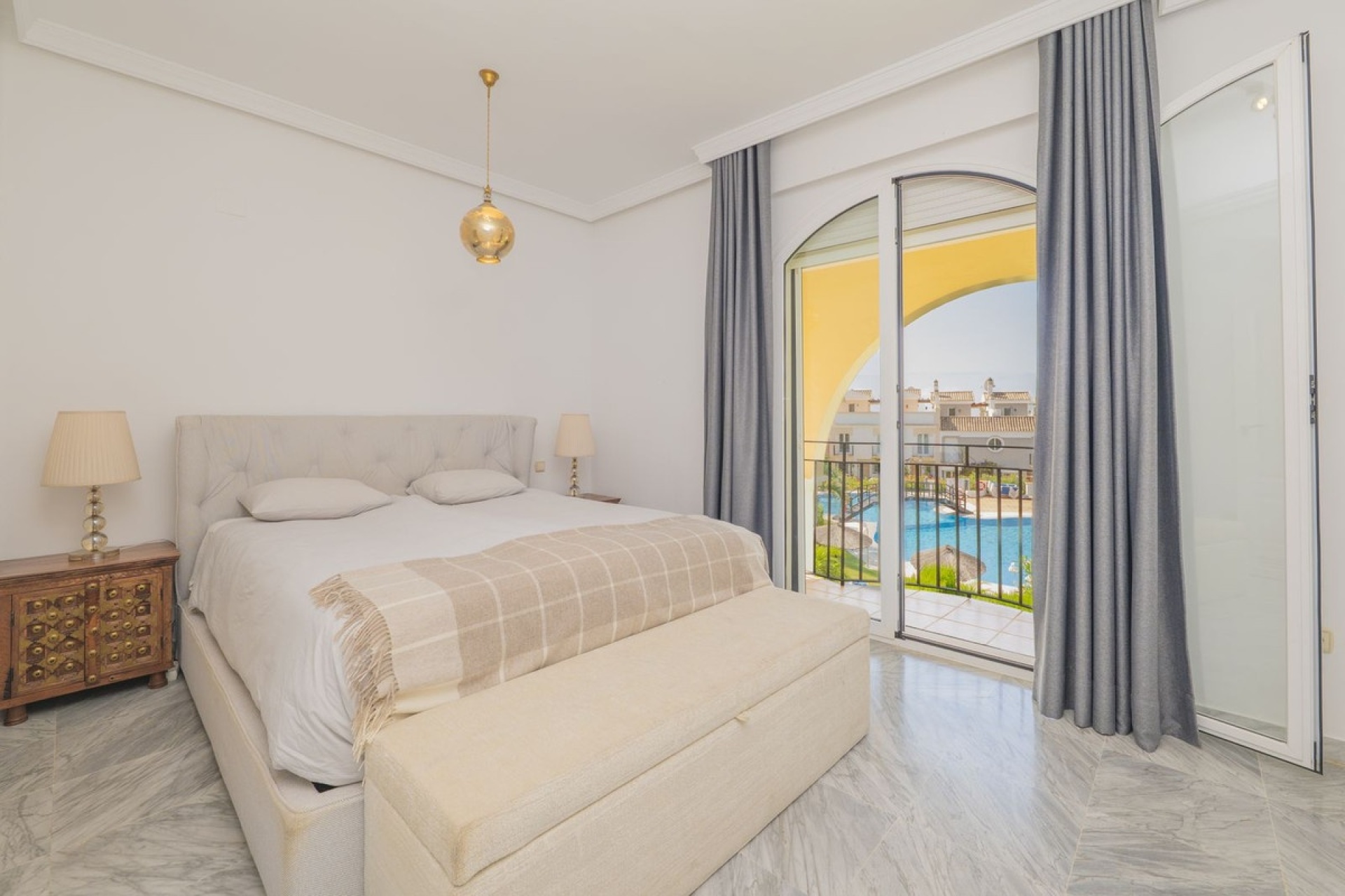Rynek wtórny - Villa - Marbella - Bahía de Marbella