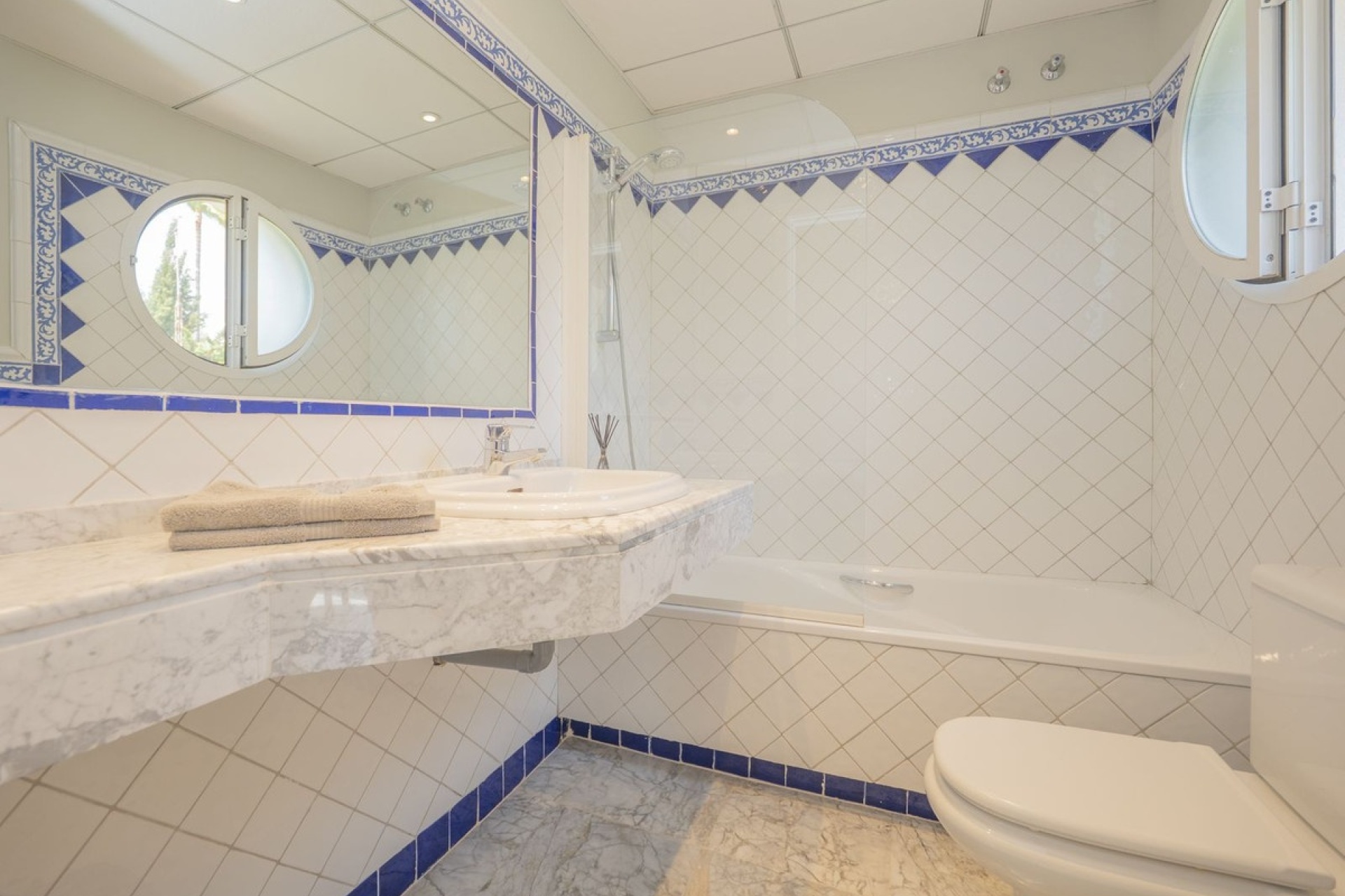 Rynek wtórny - Villa - Marbella - Bahía de Marbella
