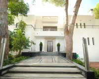 Rynek wtórny - Villa - Marbella - Cabopino