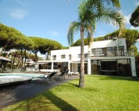 Rynek wtórny - Villa - Marbella - Cabopino