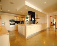 Rynek wtórny - Villa - Marbella - Cabopino