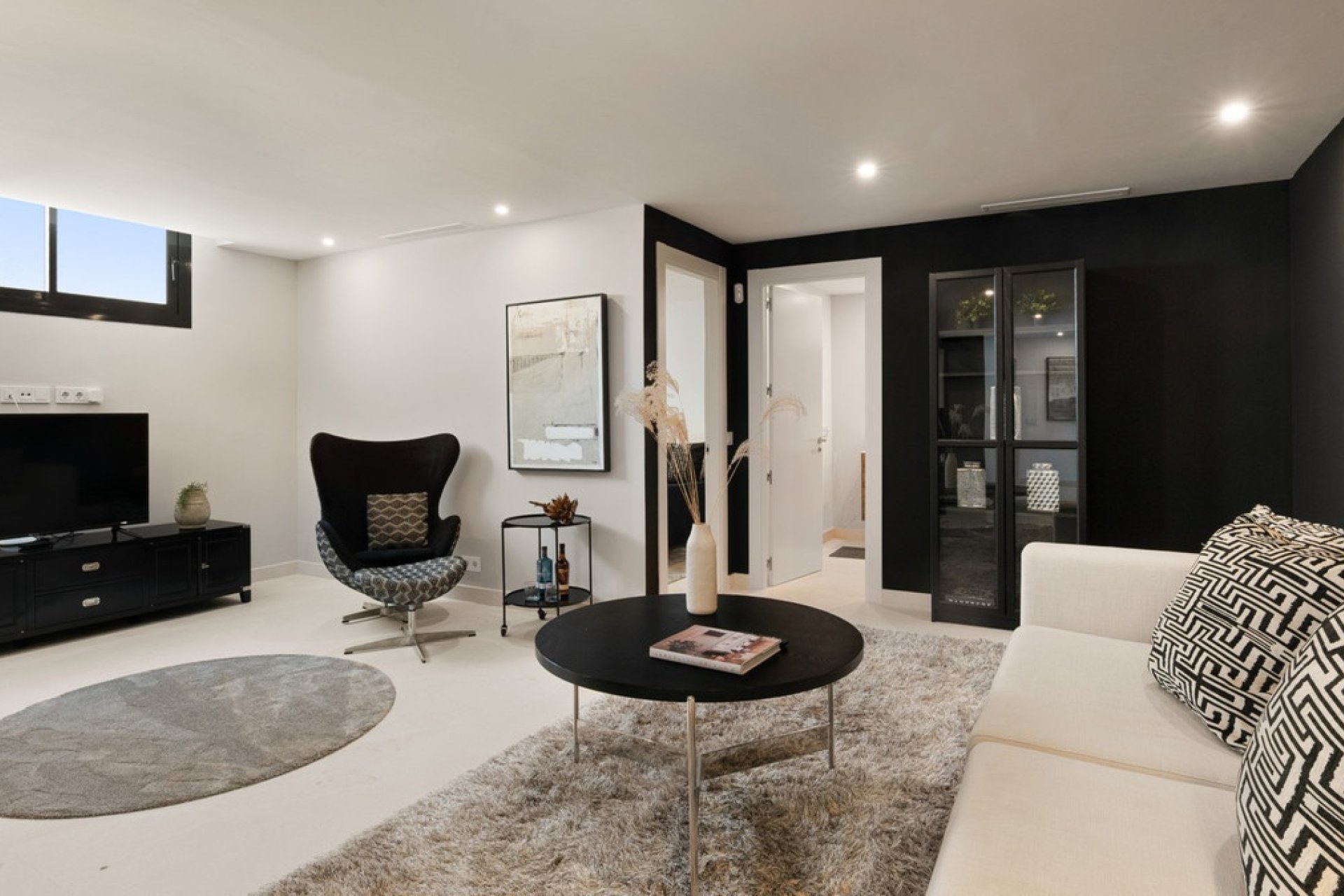 Rynek wtórny - Villa - Marbella - Cabopino