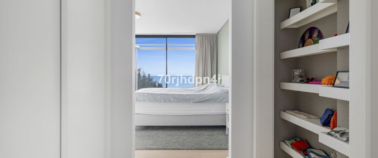 Rynek wtórny - Villa - Marbella - Cabopino
