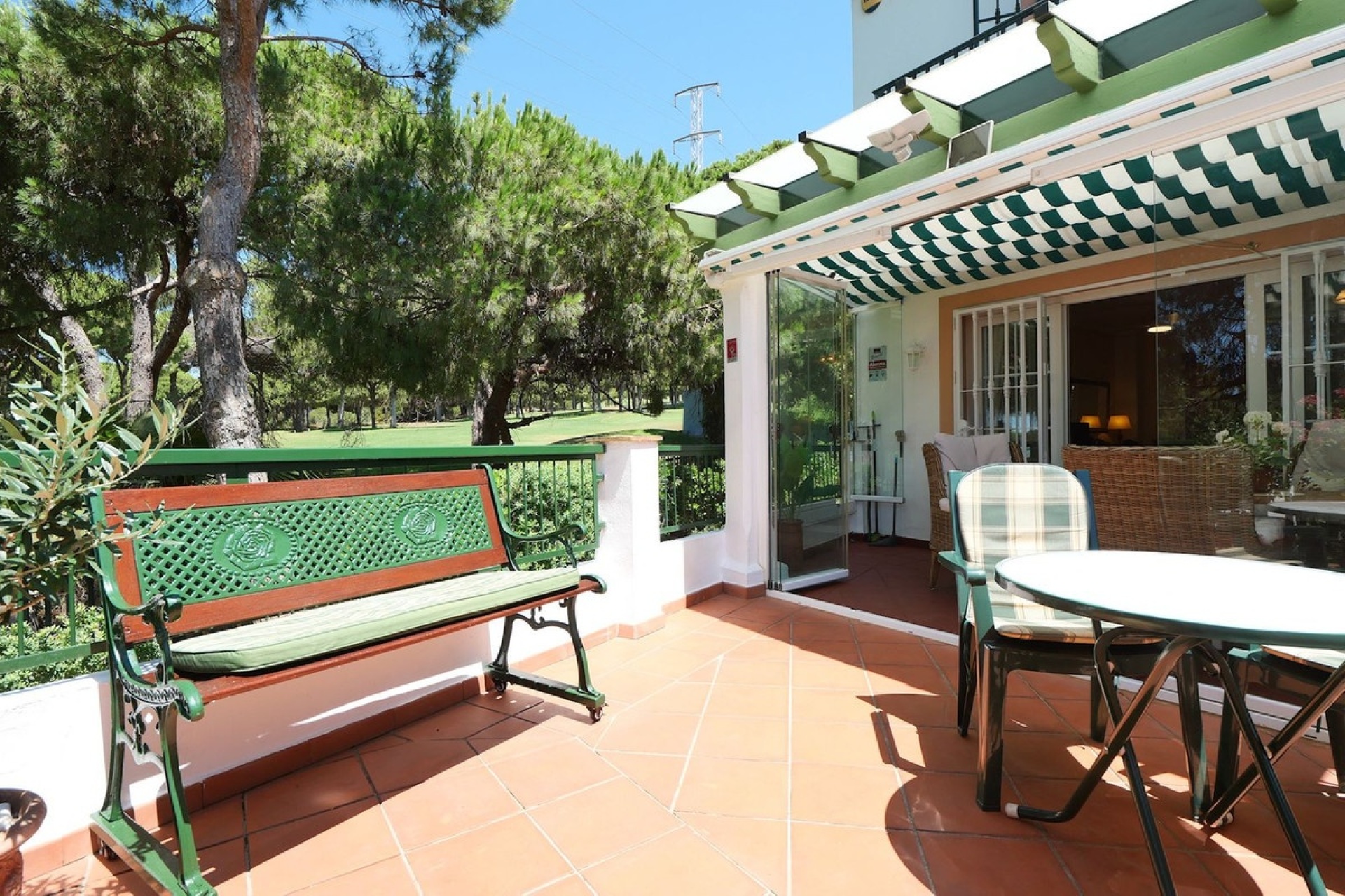 Rynek wtórny - Villa - Marbella - Cabopino