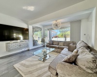 Rynek wtórny - Villa - Marbella - Cabopino