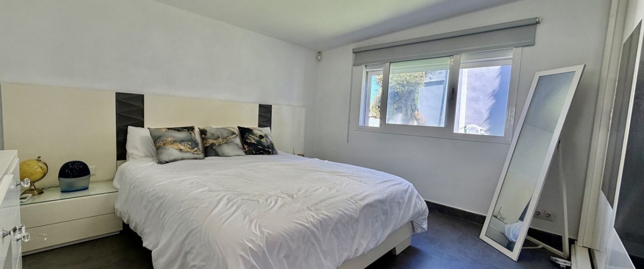 Rynek wtórny - Villa - Marbella - Cabopino