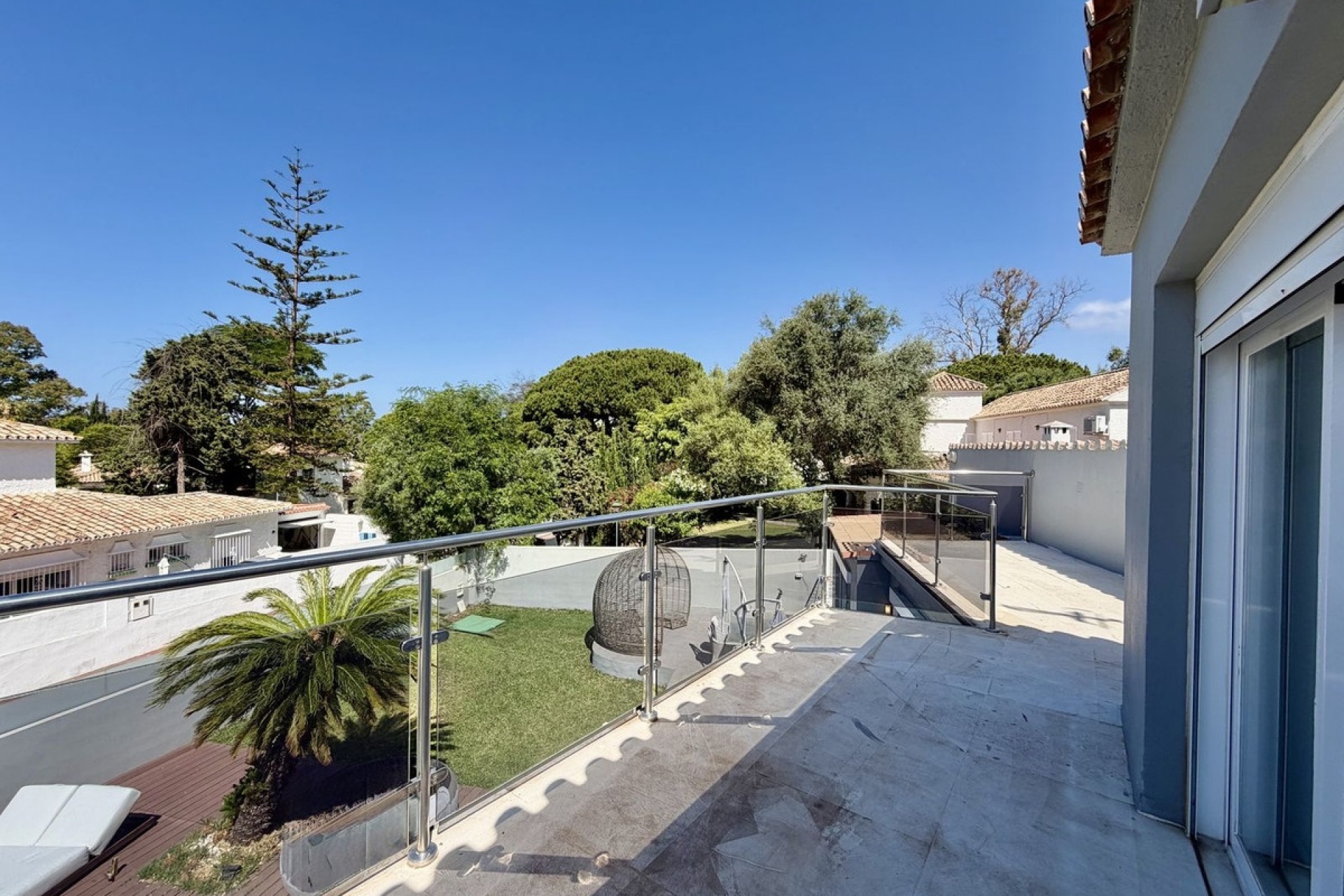 Rynek wtórny - Villa - Marbella - Cabopino