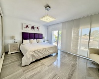 Rynek wtórny - Villa - Marbella - Cabopino