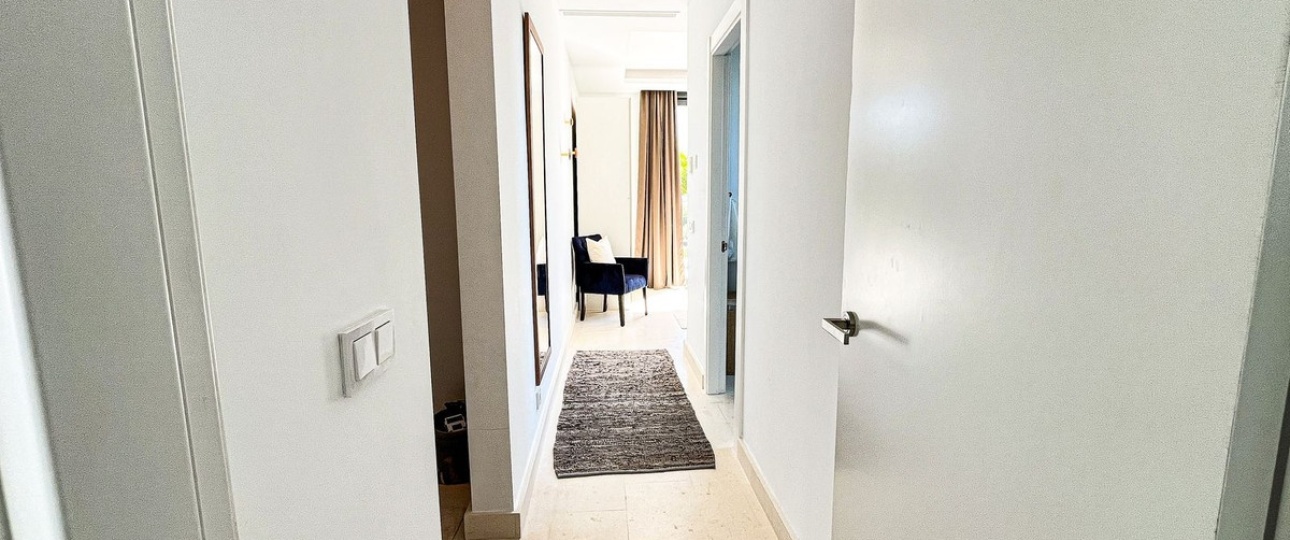 Rynek wtórny - Villa - Marbella - Cabopino
