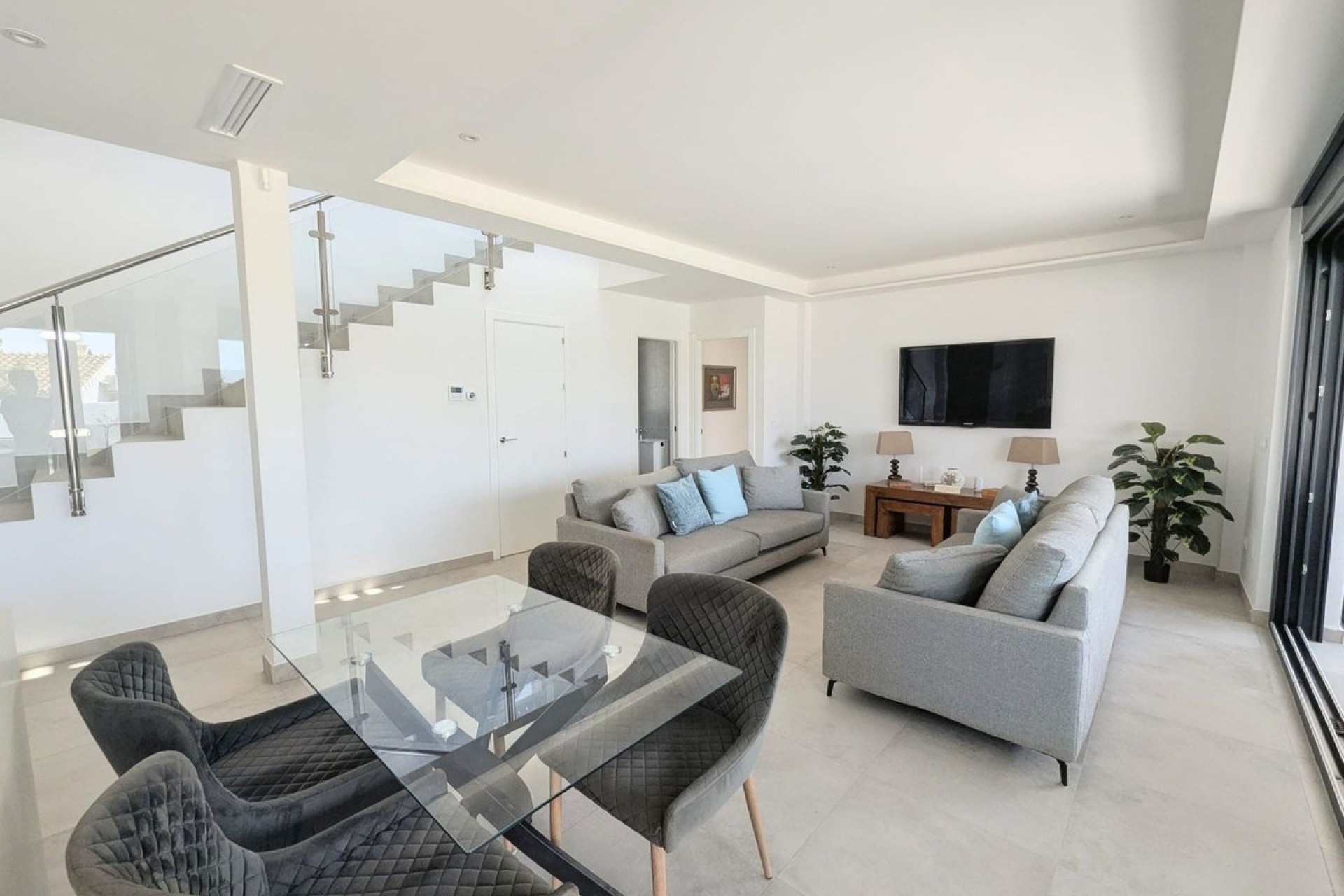 Rynek wtórny - Villa - Marbella - Cabopino