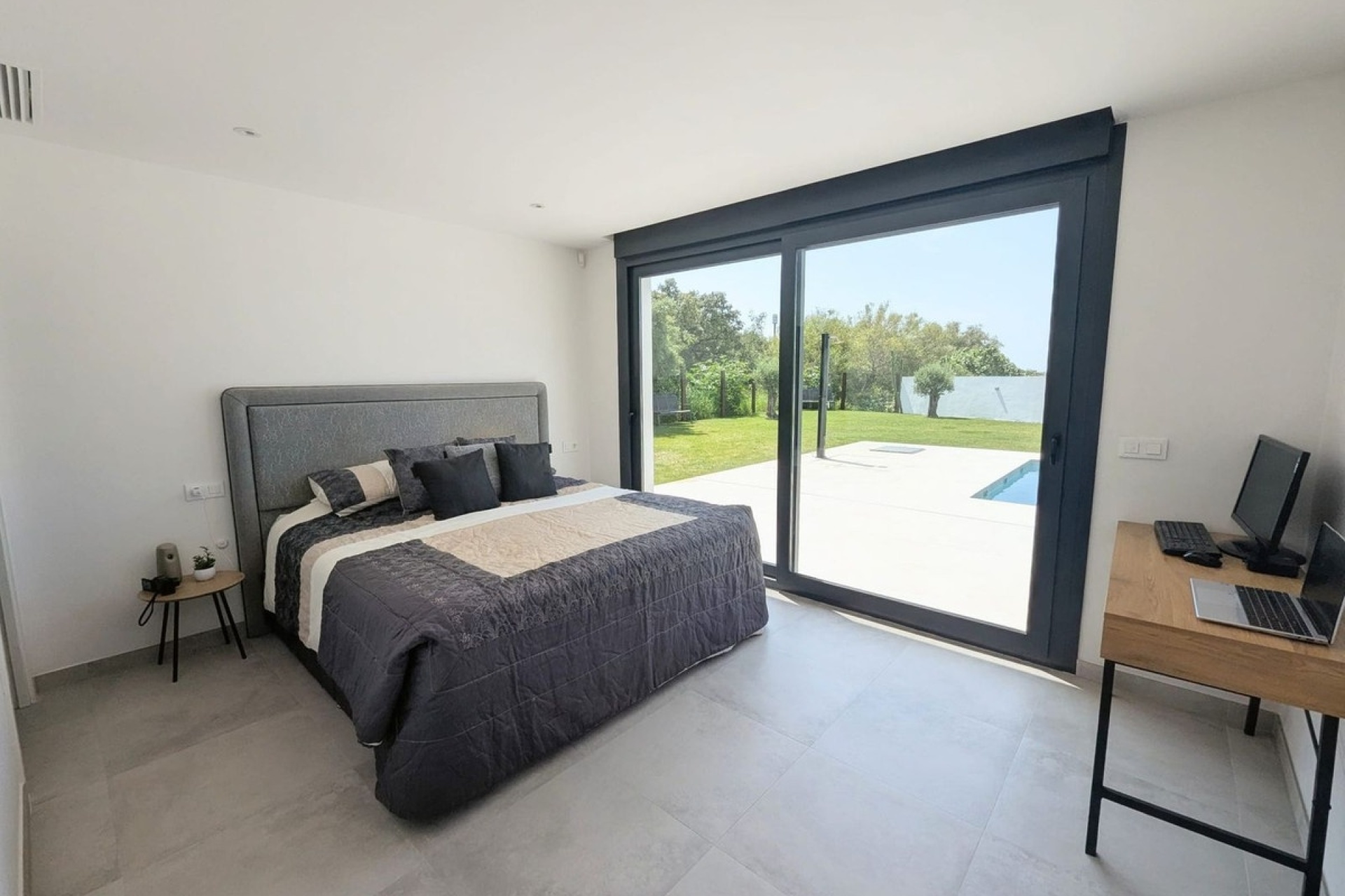 Rynek wtórny - Villa - Marbella - Cabopino