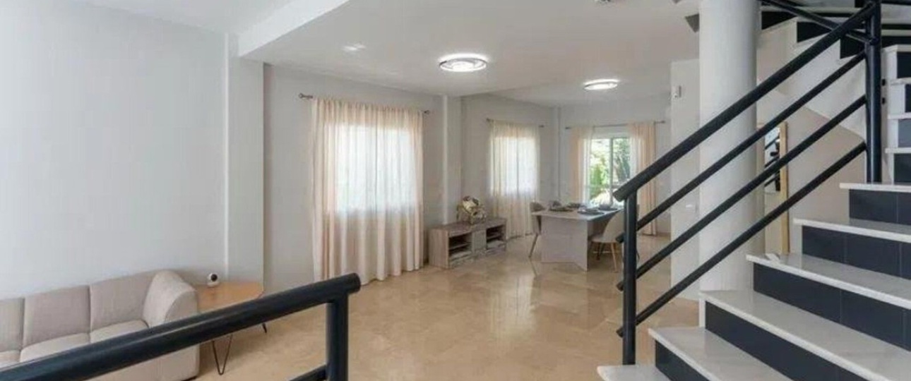 Rynek wtórny - Villa - Marbella - Cabopino