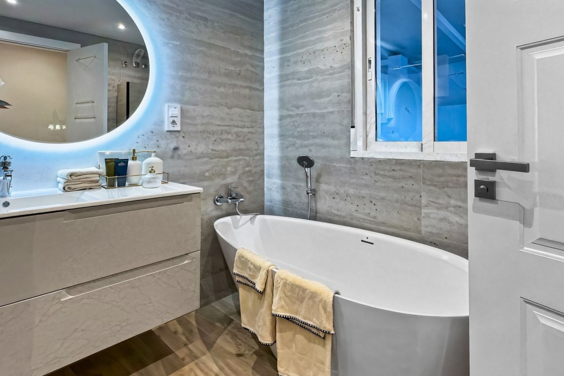 Rynek wtórny - Villa - Marbella - Costabella
