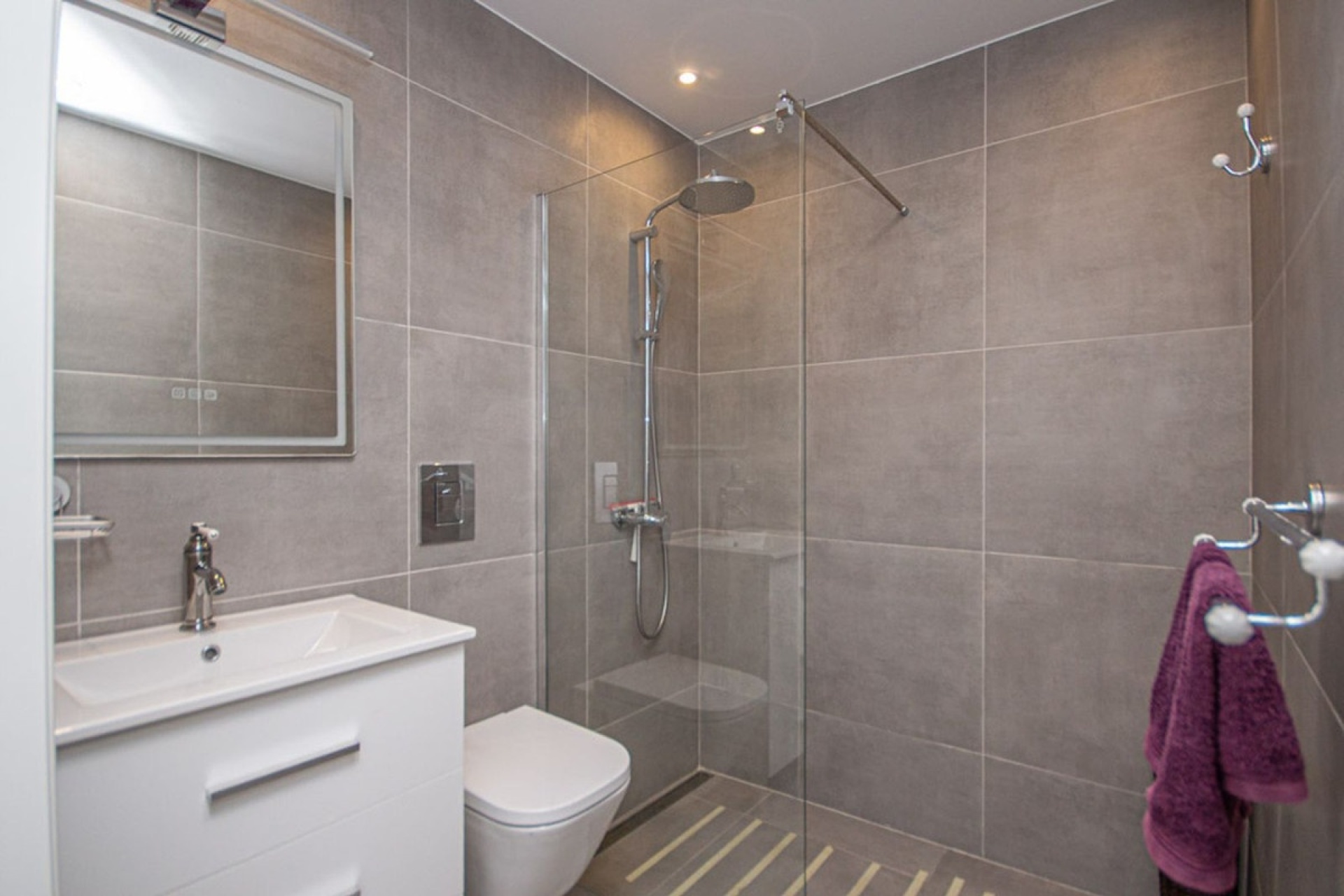 Rynek wtórny - Villa - Marbella - Costabella