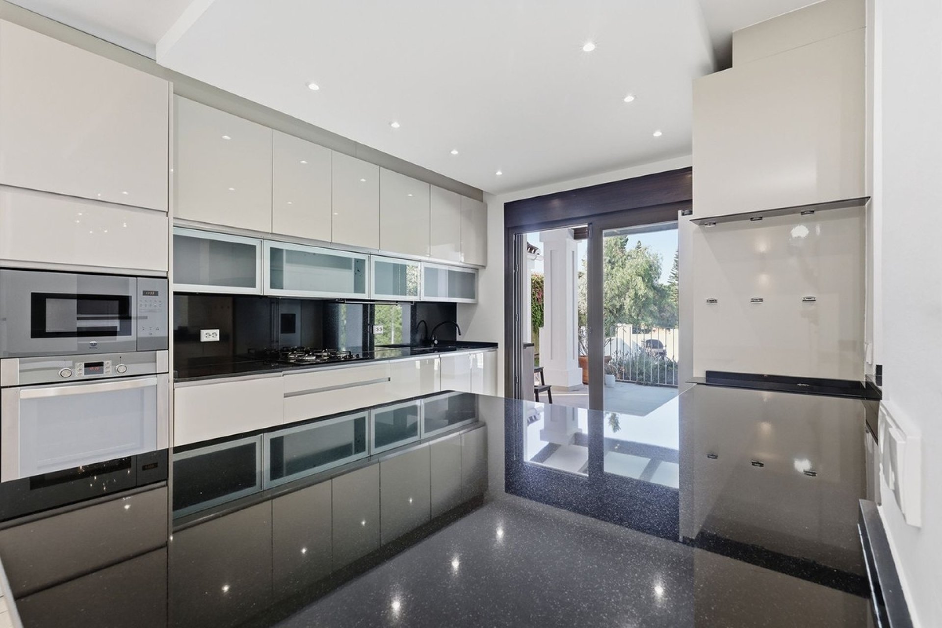 Rynek wtórny - Villa - Marbella - El Rosario