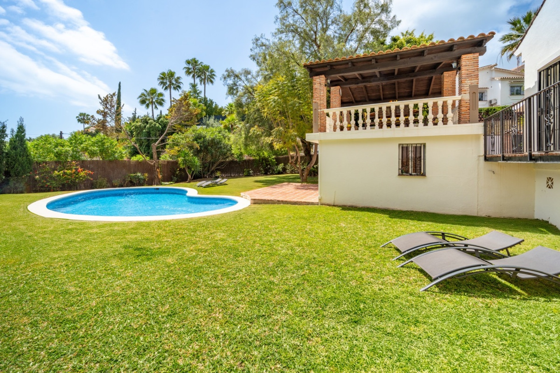 Rynek wtórny - Villa - Marbella - El Rosario