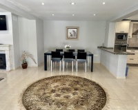 Rynek wtórny - Villa - Marbella - El Rosario